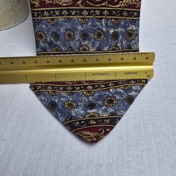 METROPOLITAN MUSEUM OF ART TIE 100% IMPORTED SILK MENS TIE BLUE GOLD BURGANDY - Picture 4 of 6